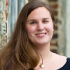 Meet your Posher, Courtney